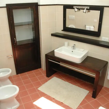 Di Pino Conte 3* Серрано