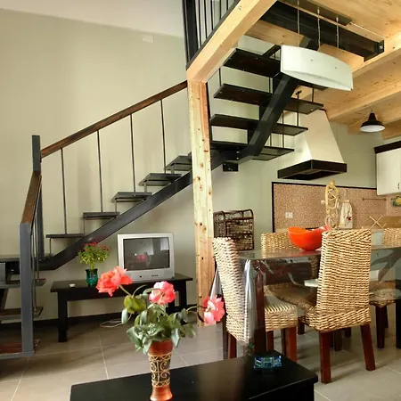 Di Pino Conte Bed & Breakfast Serrano