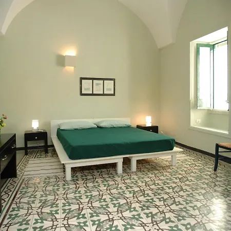 Di Pino Conte Bed & Breakfast Serrano